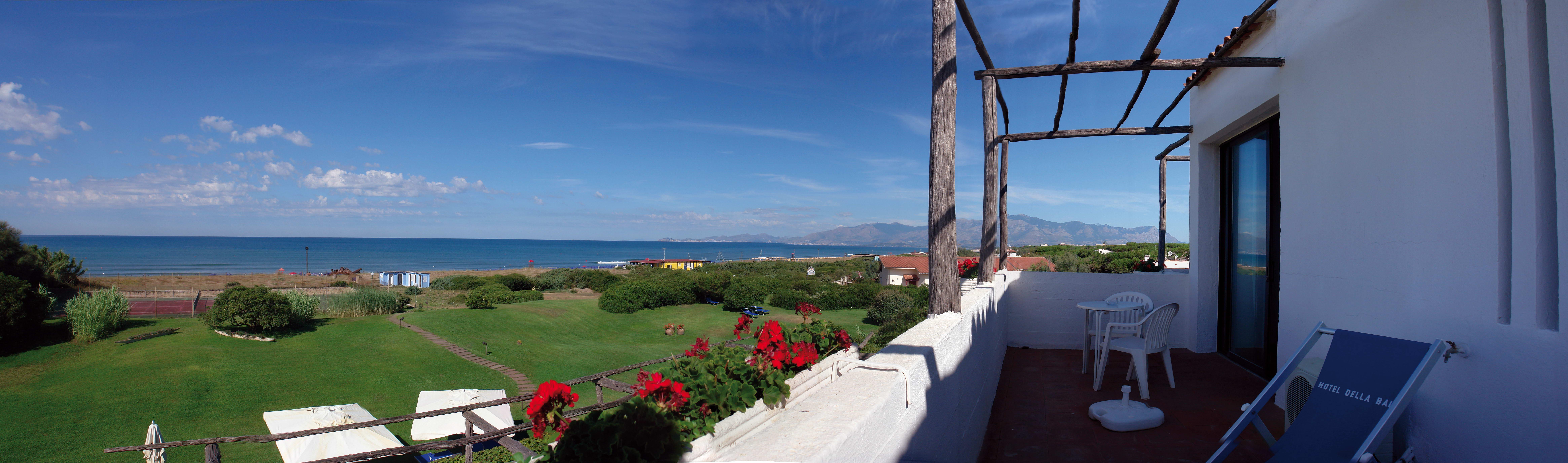 Hotel Della Baia Baia Domizia Ngoại thất bức ảnh