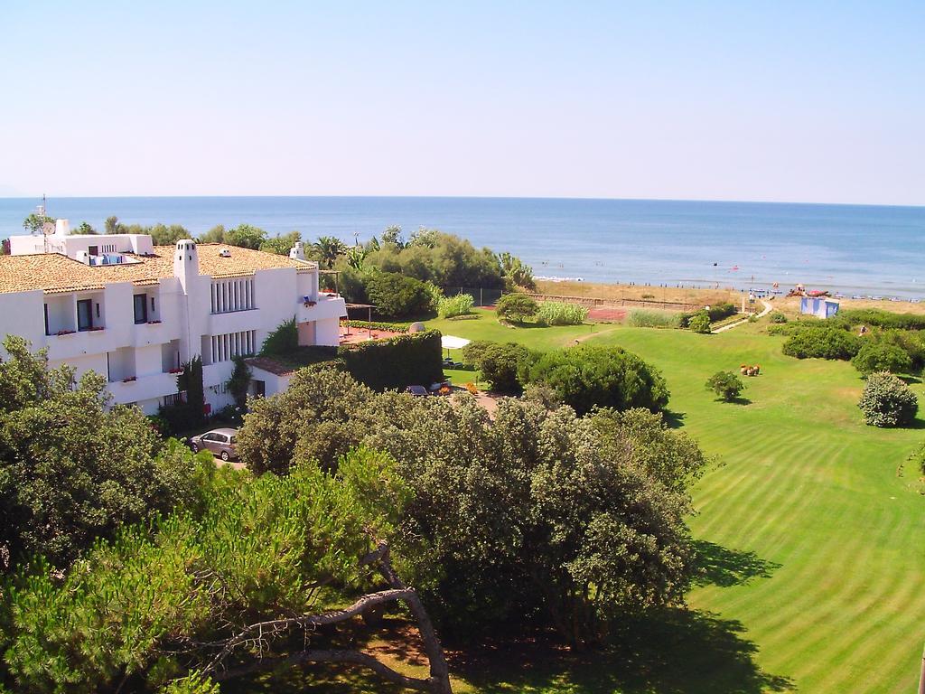 Hotel Della Baia Baia Domizia Ngoại thất bức ảnh