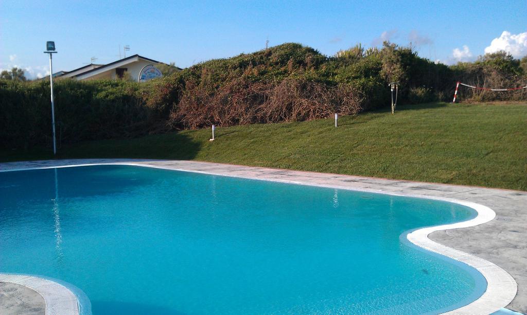 Hotel Della Baia Baia Domizia Ngoại thất bức ảnh